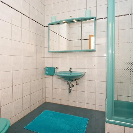 Apartment Stanic Seget Vranjica