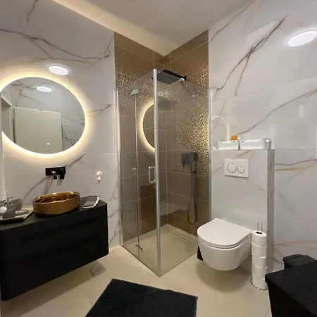 Stanic Apartment *