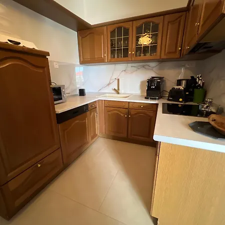 Stanic * Seget Vranjica